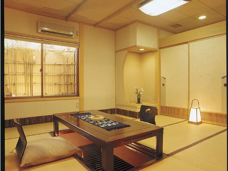 Yugawara Onsen Ryokan Uohan Extérieur photo