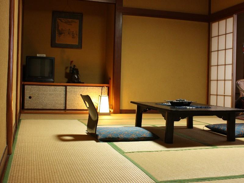 Yugawara Onsen Ryokan Uohan Extérieur photo